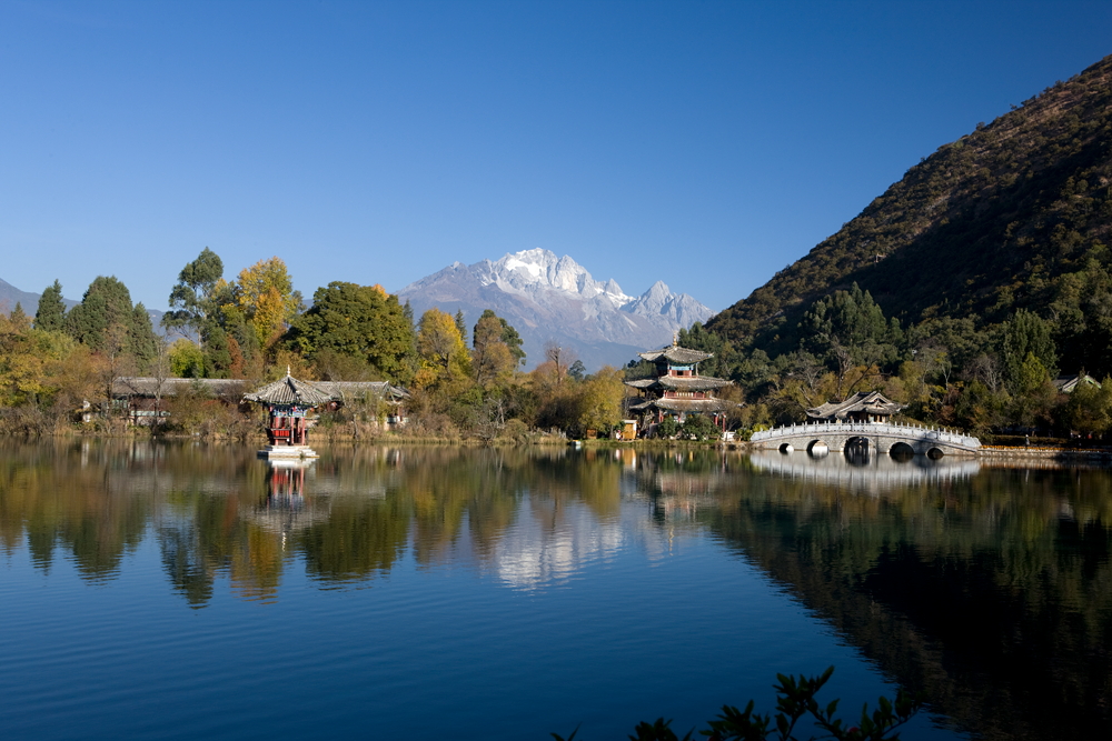 {丽江旅行心情说说}.