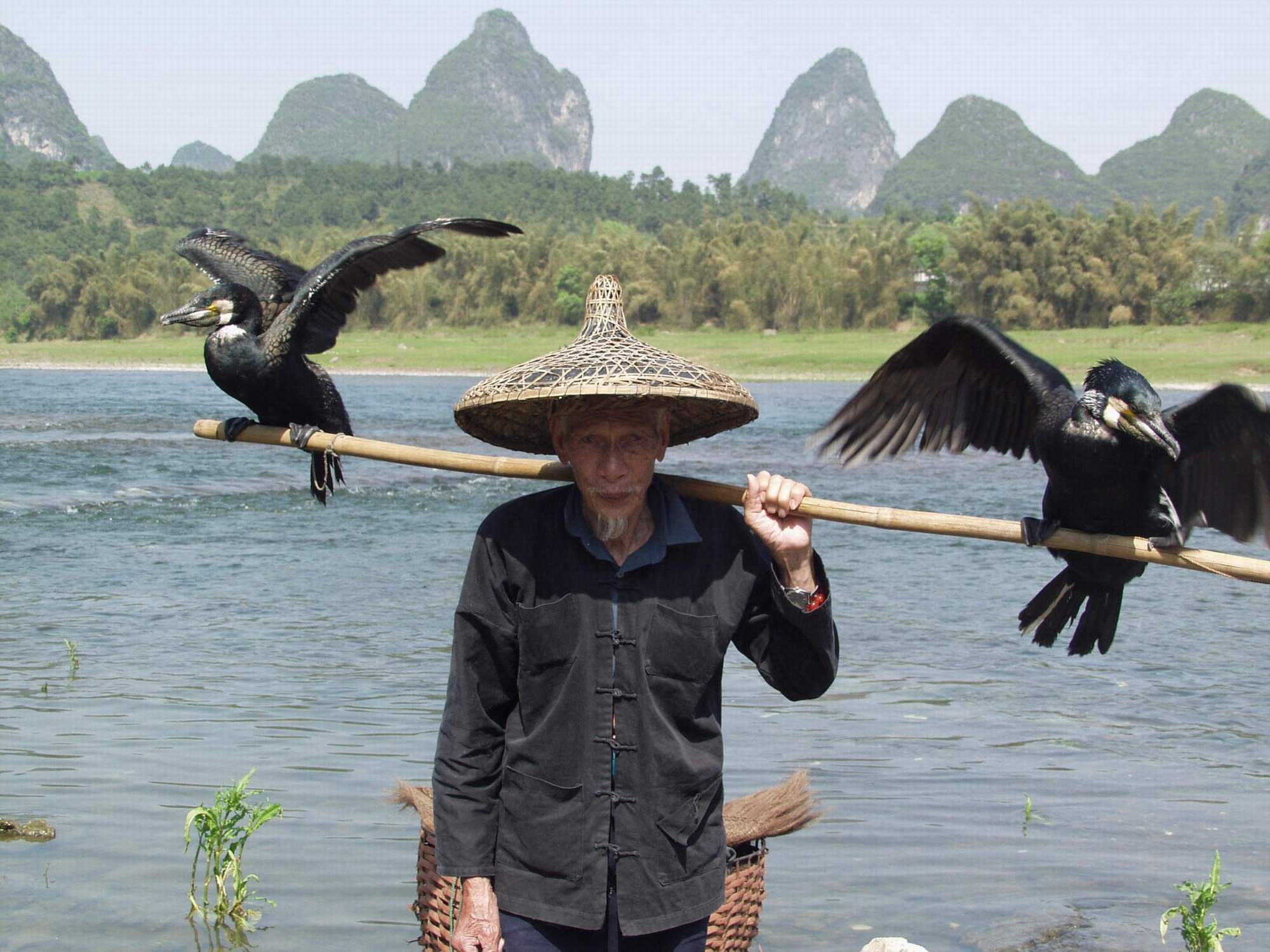 http://images.ctrip.com/images/resources/0061/122906.jpgwidth=900